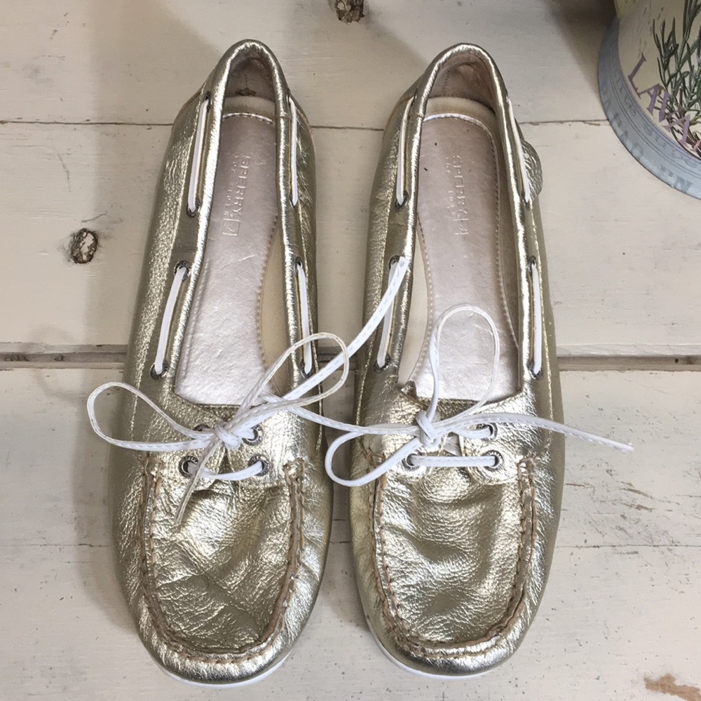 Sperry Boat Shoes View 2
